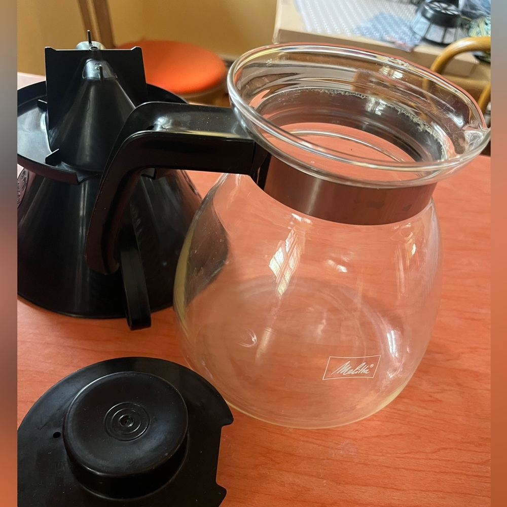Clear Glass Melitta Coffee Carafe with pour over cone  and filters